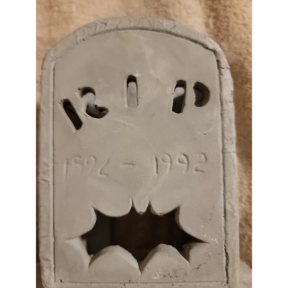 The Unbranded Brand tombstone clay